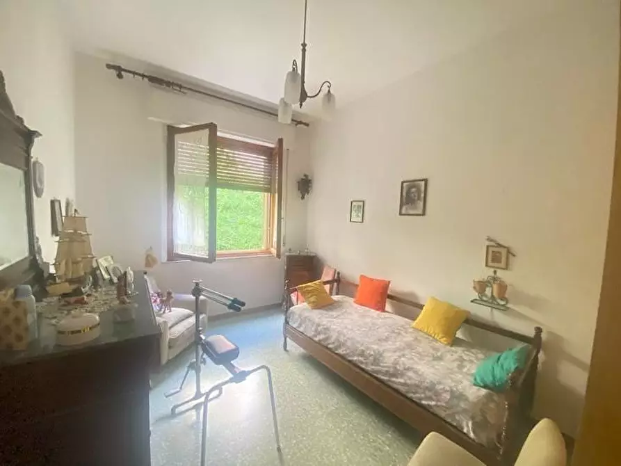 Immagine 12 di Appartamento in vendita  a Siena