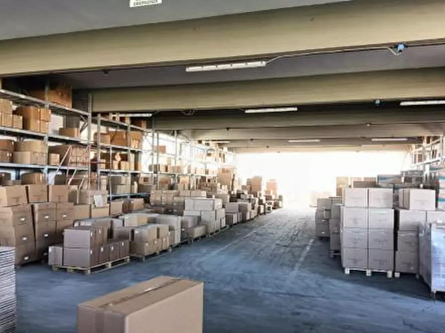 Immagine 3 di Attività artigianale in vendita  a Monsummano Terme