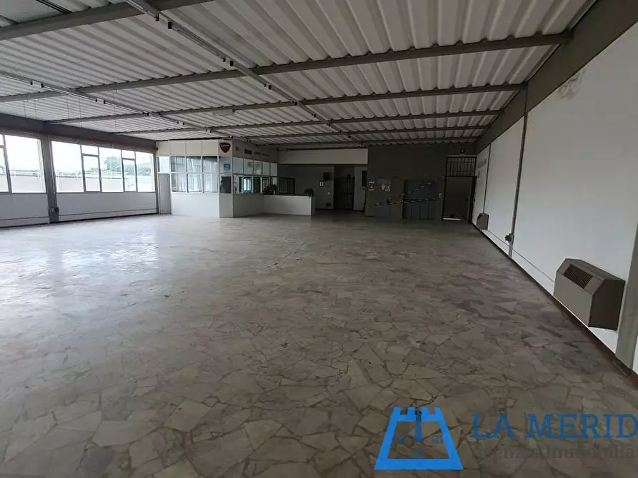 Immagine 1 di Attività artigianale in vendita  a Vinci