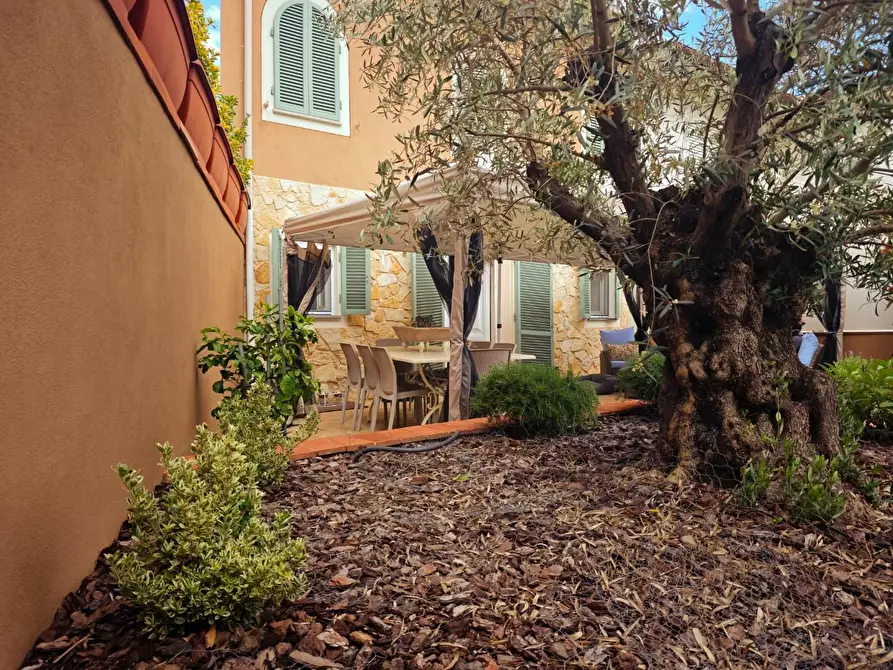 Immagine 38 di Casa semindipendente in vendita  a Capannoli