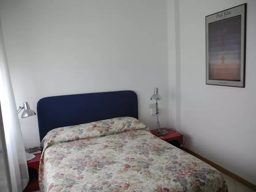 Immagine 8 di Villetta a schiera in vendita  a Montignoso