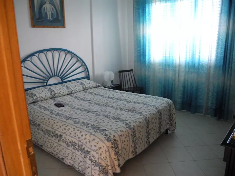 Immagine 4 di Villetta a schiera in vendita  a Montignoso