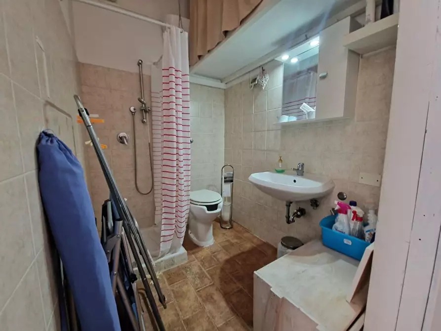 Immagine 20 di Casa bifamiliare in vendita  a Rosignano Marittimo