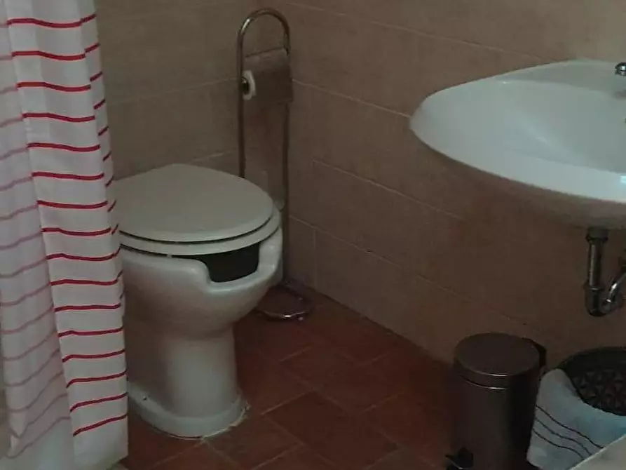 Immagine 11 di Casa bifamiliare in vendita  a Rosignano Marittimo