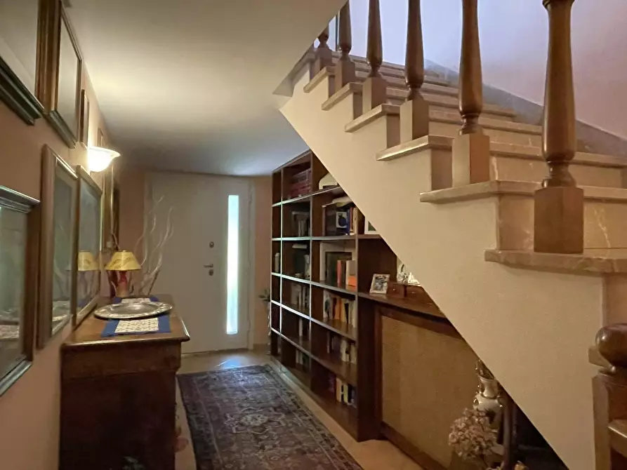 Immagine 18 di Villetta a schiera in vendita  a San Miniato