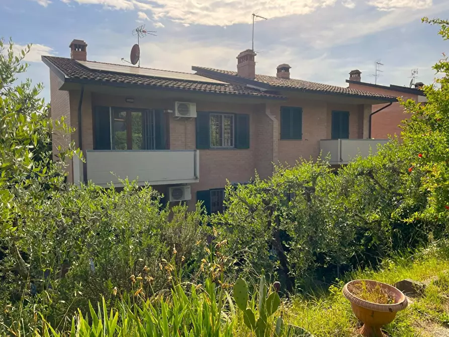 Immagine 57 di Villetta a schiera in vendita  a San Miniato