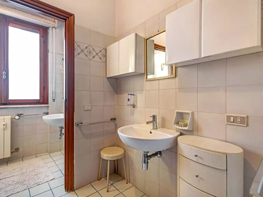 Immagine 19 di Appartamento in vendita  a Pisa