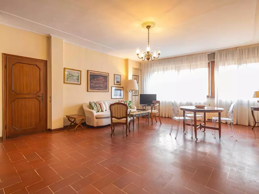 Immagine 4 di Appartamento in vendita  a Pisa