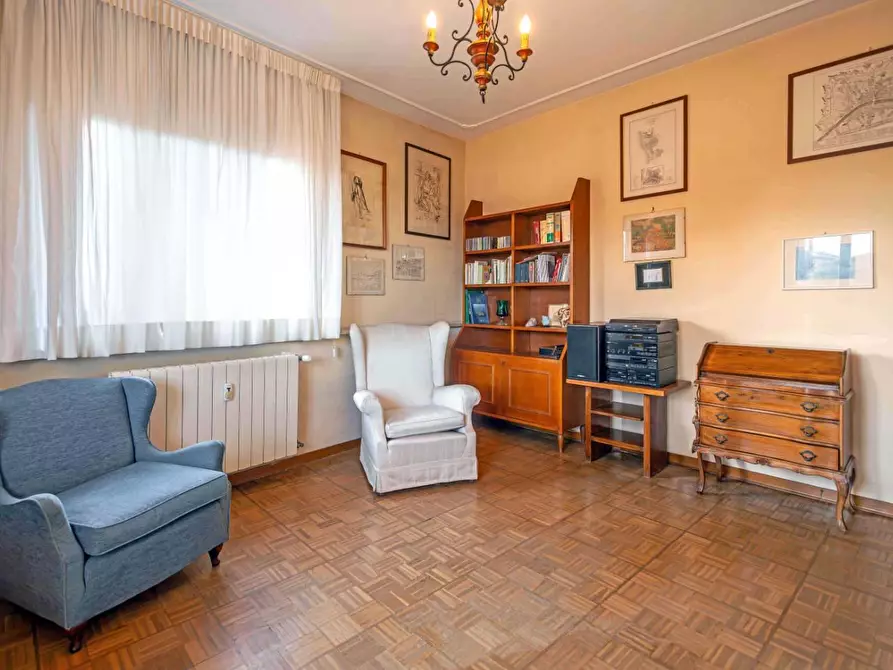 Immagine 9 di Appartamento in vendita  a Pisa