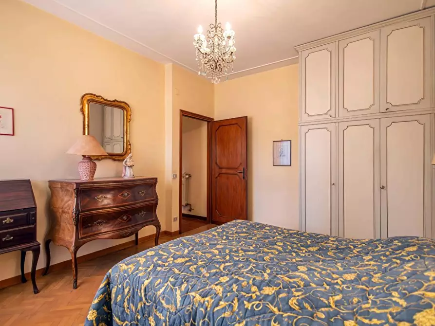 Immagine 13 di Appartamento in vendita  a Pisa