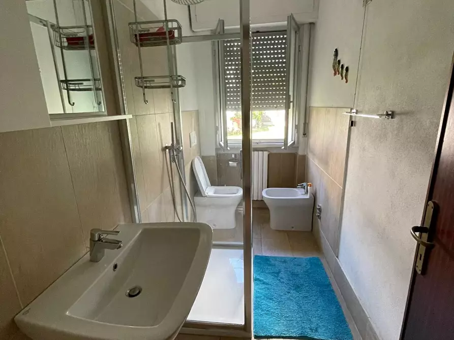 Immagine 21 di Appartamento in vendita  a Montignoso