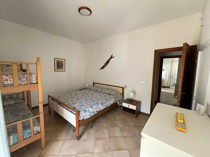 Immagine 24 di Appartamento in vendita  a Montignoso