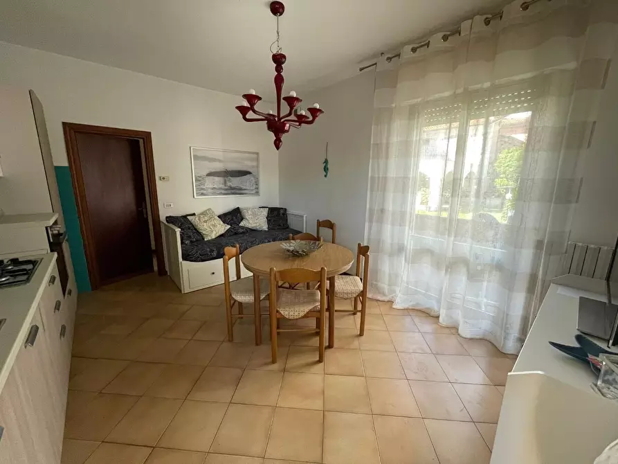 Immagine 15 di Appartamento in vendita  a Montignoso