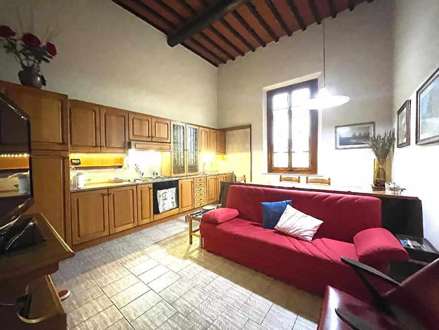 Immagine 2 di Appartamento in vendita  a Empoli