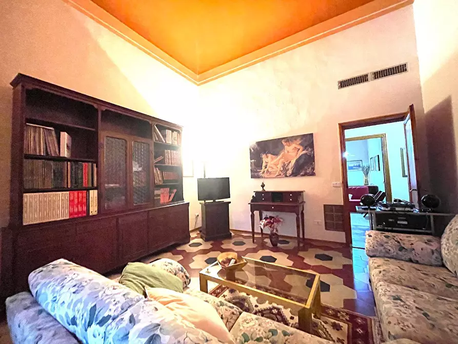 Immagine 10 di Appartamento in vendita  a Empoli