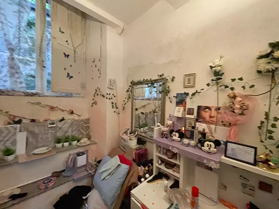 Immagine 13 di Appartamento in vendita  a Siena