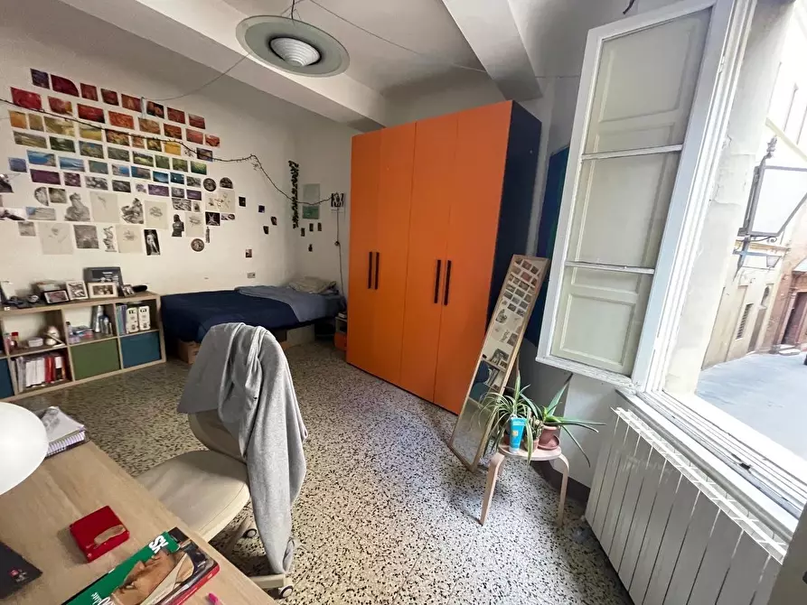 Immagine 29 di Appartamento in vendita  a Siena
