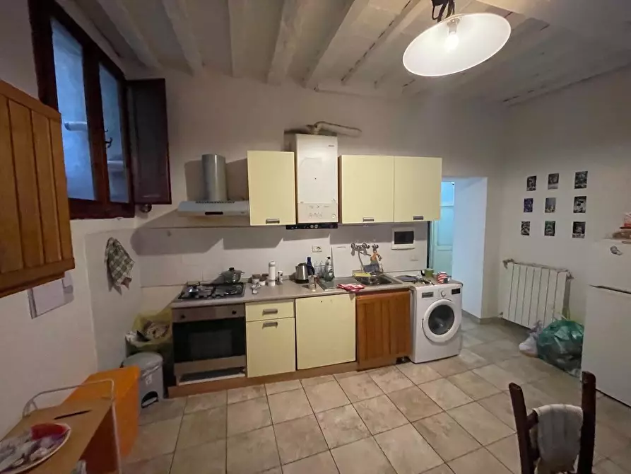 Immagine 6 di Appartamento in vendita  a Siena