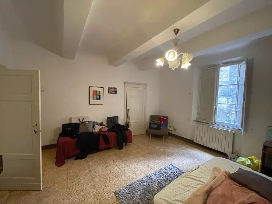 Immagine 25 di Appartamento in vendita  a Siena