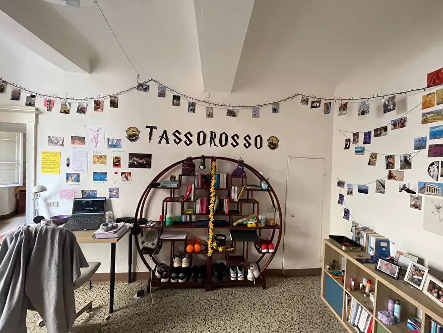Immagine 30 di Appartamento in vendita  a Siena