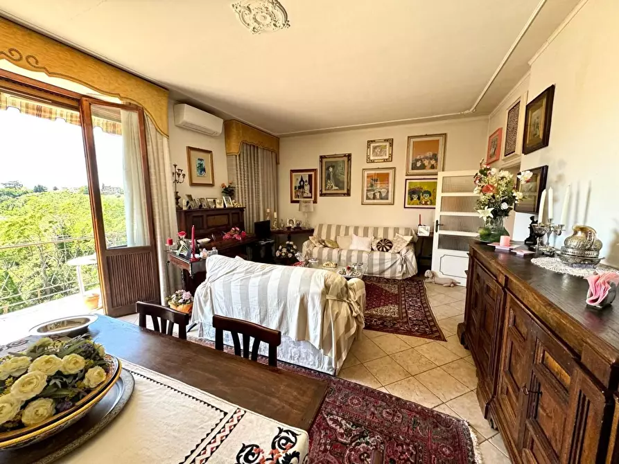 Immagine 7 di Appartamento in vendita  a Siena