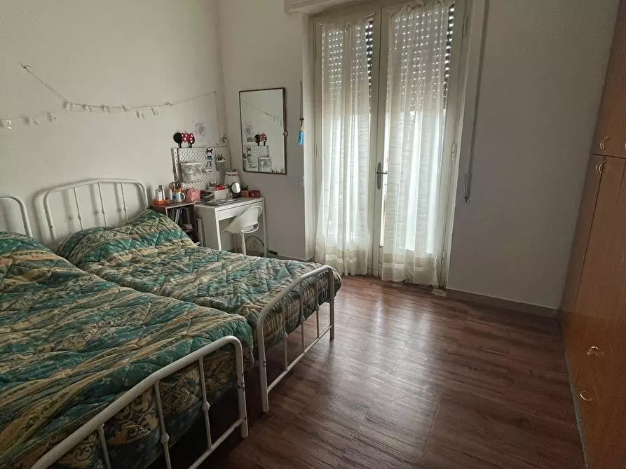 Immagine 3 di Appartamento in vendita  a Viareggio