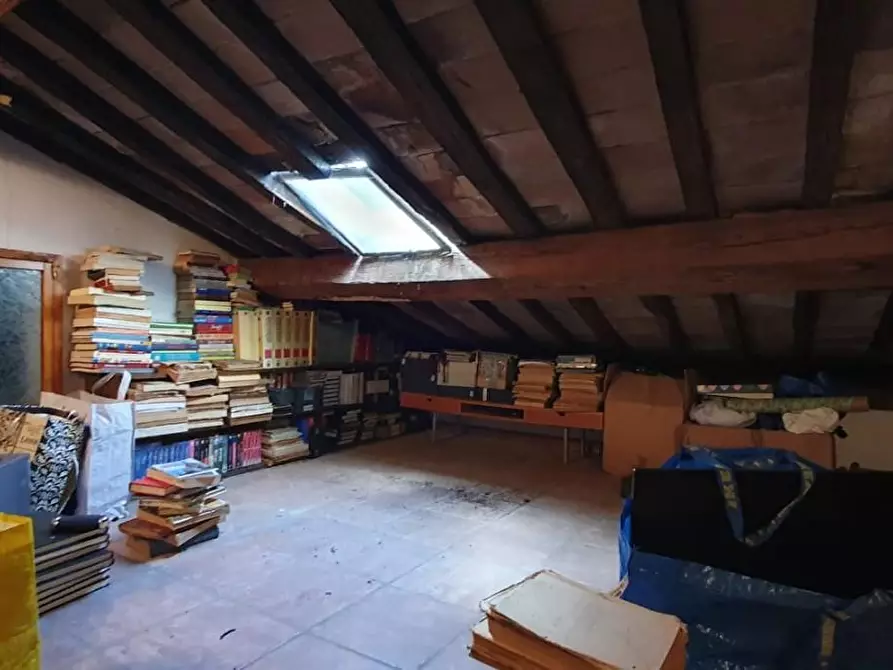 Immagine 38 di Terratetto in vendita  a Capannori