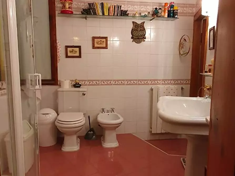 Immagine 33 di Terratetto in vendita  a Capannori