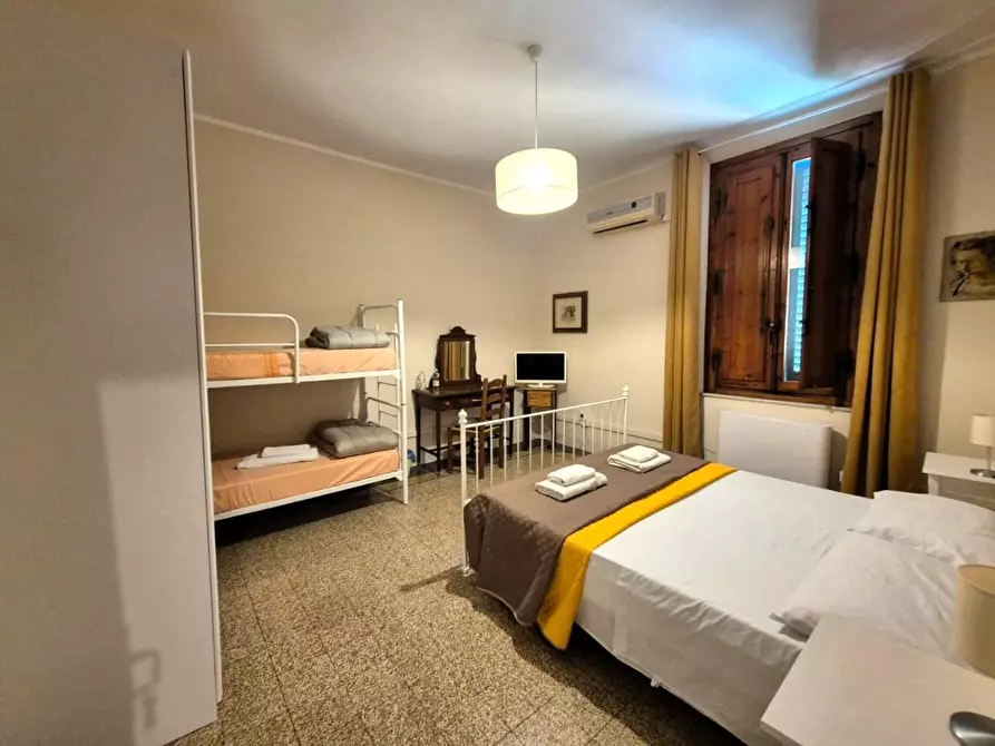 Immagine 11 di Palazzo in vendita  a Fucecchio