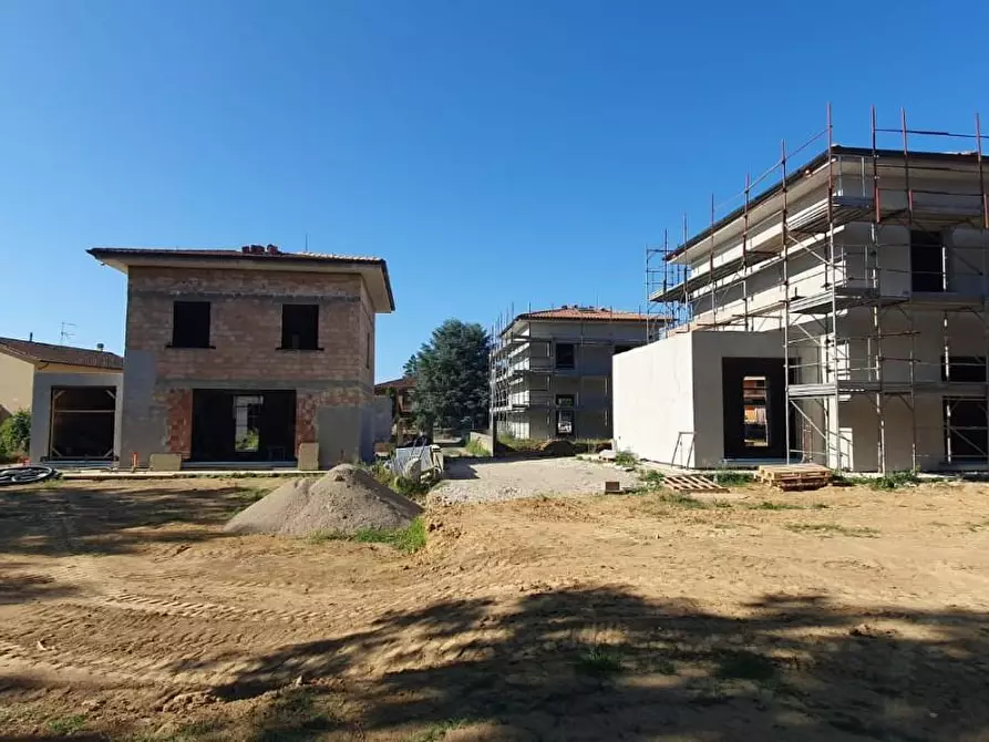 Immagine 13 di Villa in vendita  a Altopascio