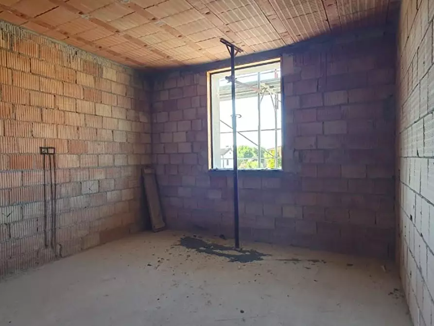 Immagine 22 di Villa in vendita  a Altopascio