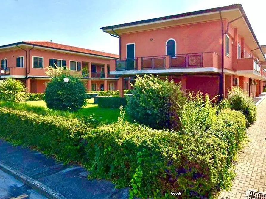 appartamento in vendita a Pietrasanta in zona Tonfano