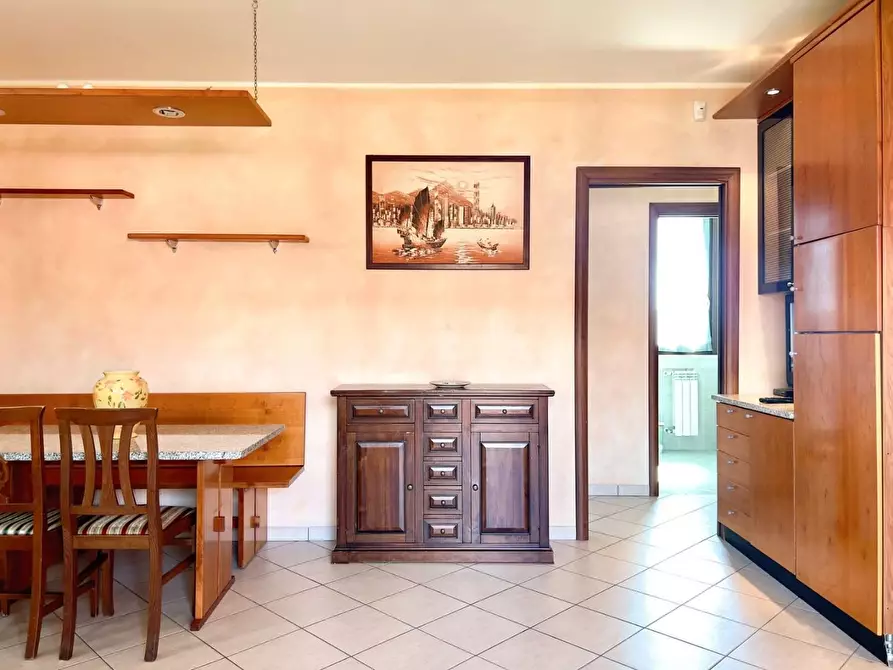 Immagine 2 di Appartamento in vendita  a Pietrasanta