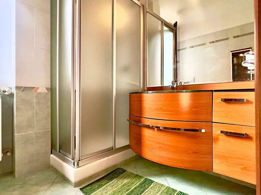 Immagine 24 di Appartamento in vendita  a Pietrasanta