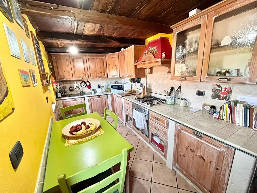 Immagine 17 di Terratetto in vendita  a Massa