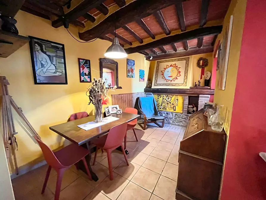 Immagine 3 di Terratetto in vendita  a Massa