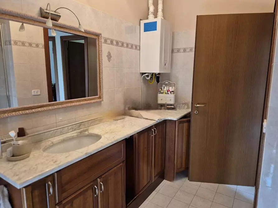 Immagine 10 di Appartamento in vendita  a Fucecchio