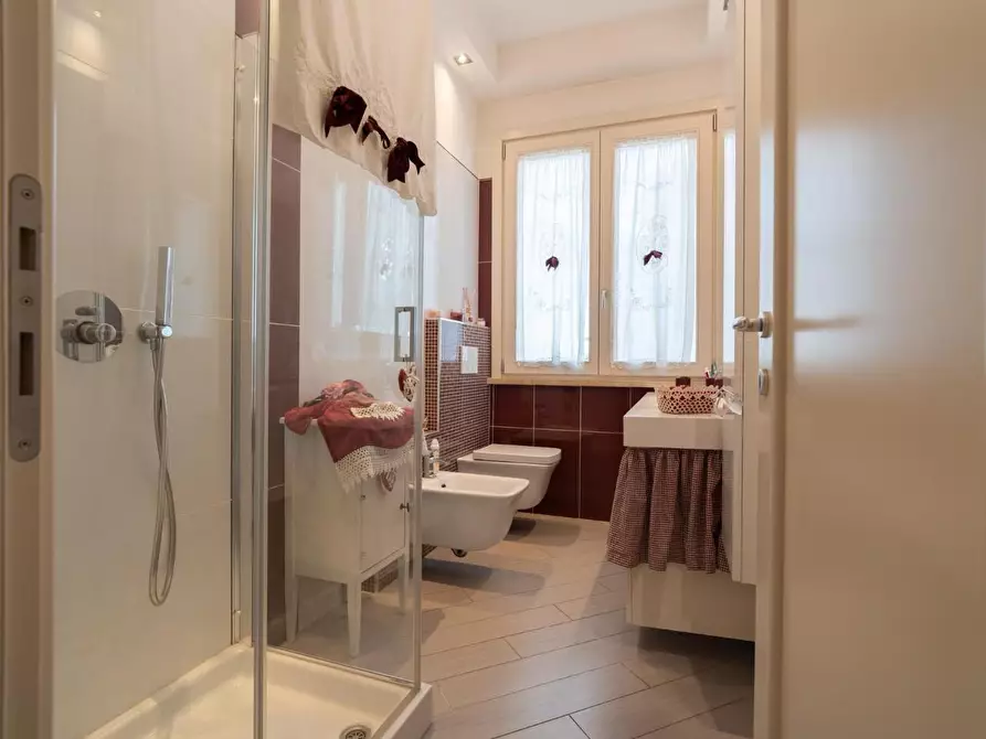 Immagine 22 di Casa semindipendente in vendita  a Ponsacco