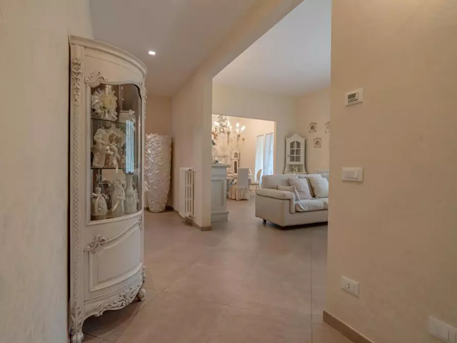 Immagine 10 di Casa semindipendente in vendita  a Ponsacco