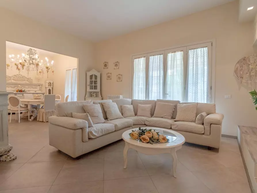 Immagine 1 di Casa semindipendente in vendita  a Ponsacco