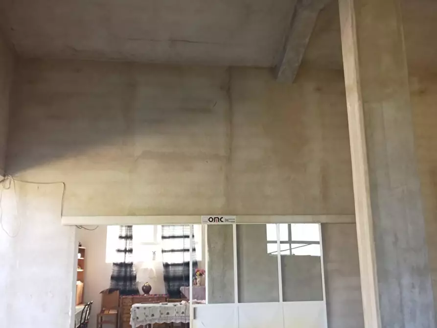 Immagine 14 di Attività artigianale in vendita  a Troina