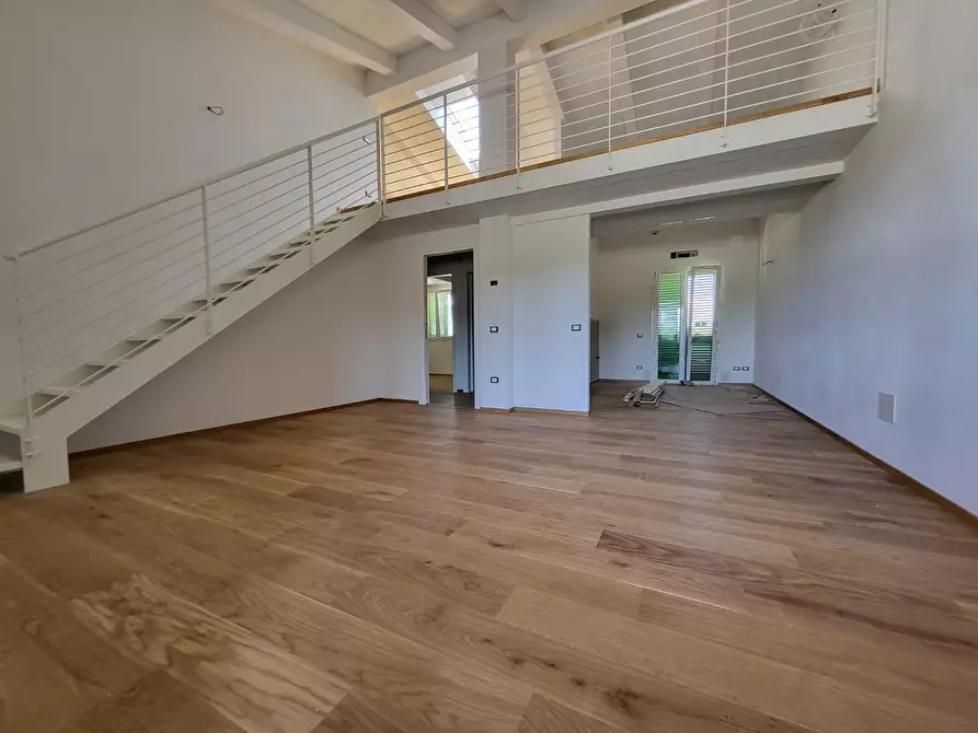 Immagine 1 di Appartamento in vendita  a Calcinaia