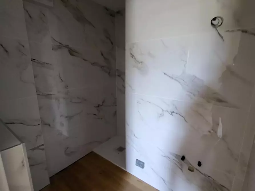 Immagine 15 di Appartamento in vendita  a Calcinaia