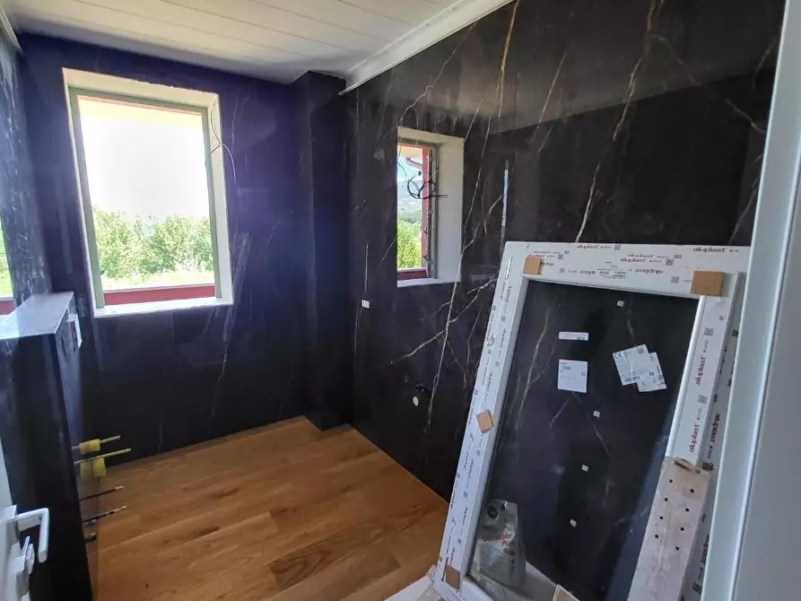 Immagine 11 di Appartamento in vendita  a Calcinaia