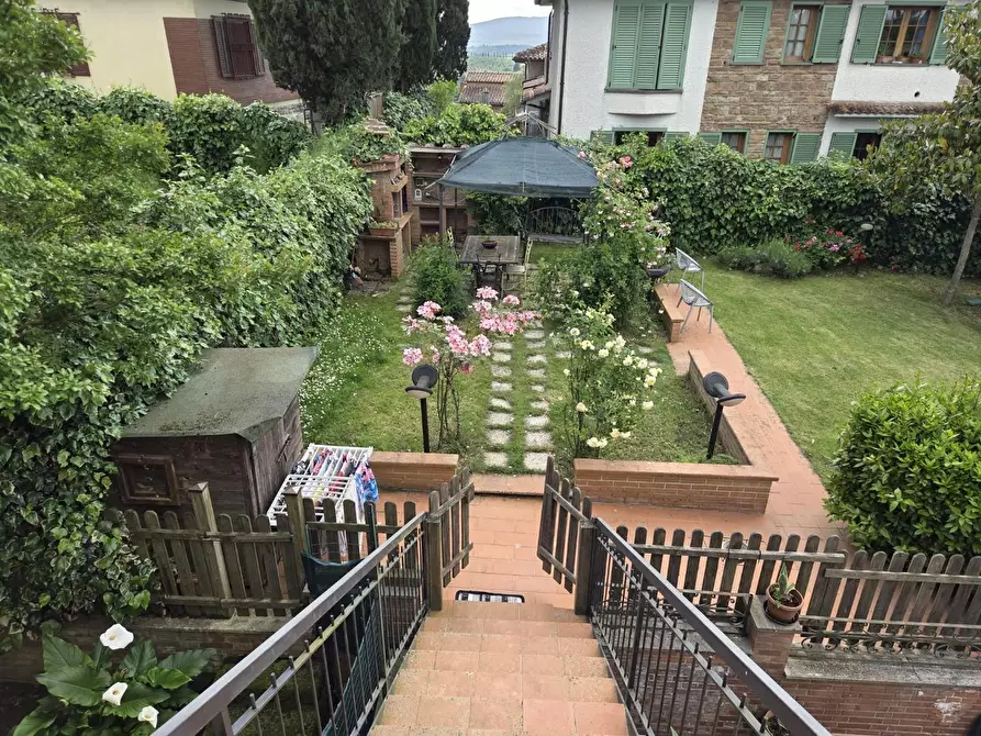 Immagine 31 di Appartamento in vendita  a Monteriggioni