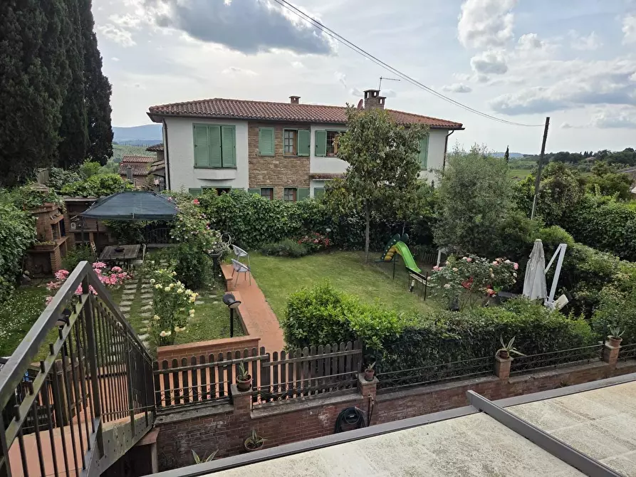 Immagine 30 di Appartamento in vendita  a Monteriggioni