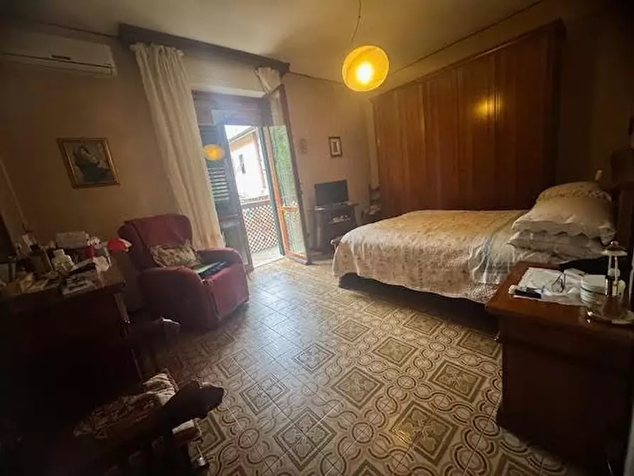 Immagine 8 di Villetta a schiera in vendita  a Ortonovo