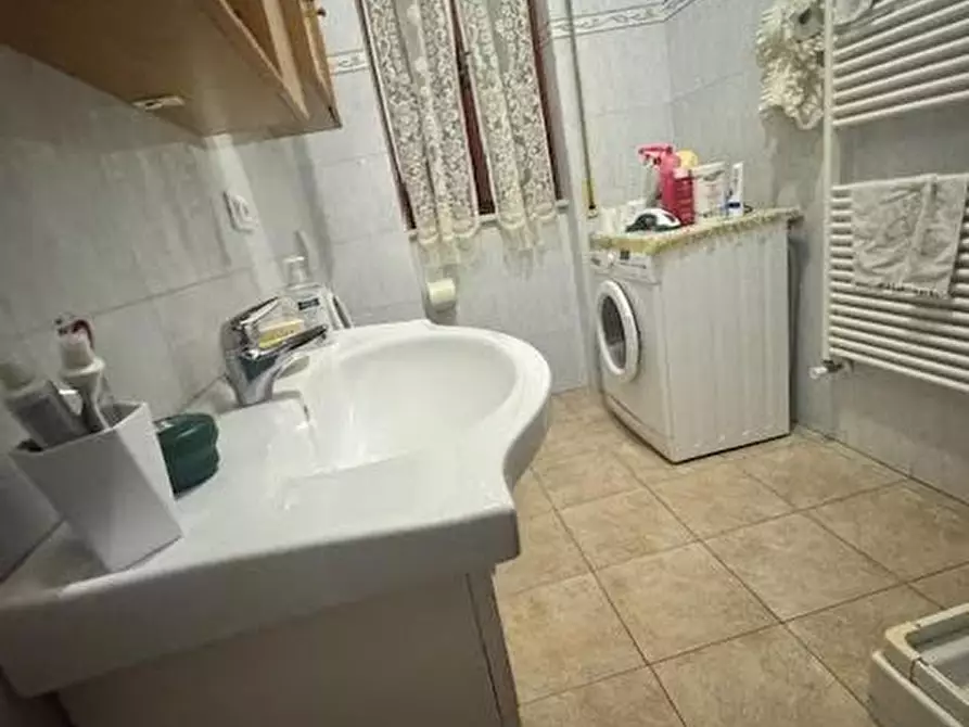 Immagine 13 di Villetta a schiera in vendita  a Ortonovo