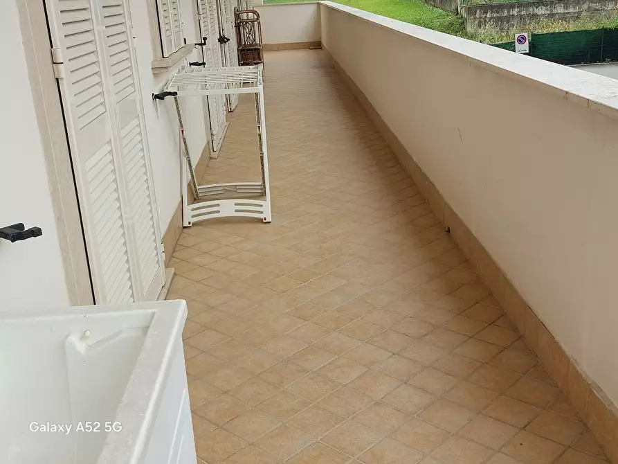 Immagine 4 di Appartamento in vendita  a Massa