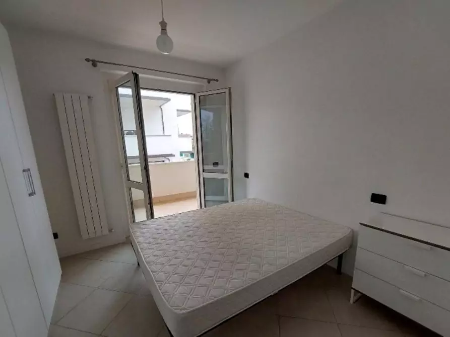 Immagine 11 di Appartamento in vendita  a Massa